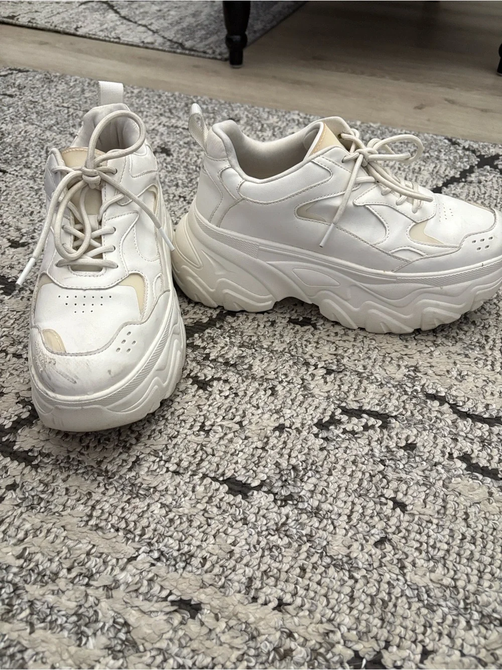 Forever 21 Platform Chunky Lace-Up Sneakers - Cream/White